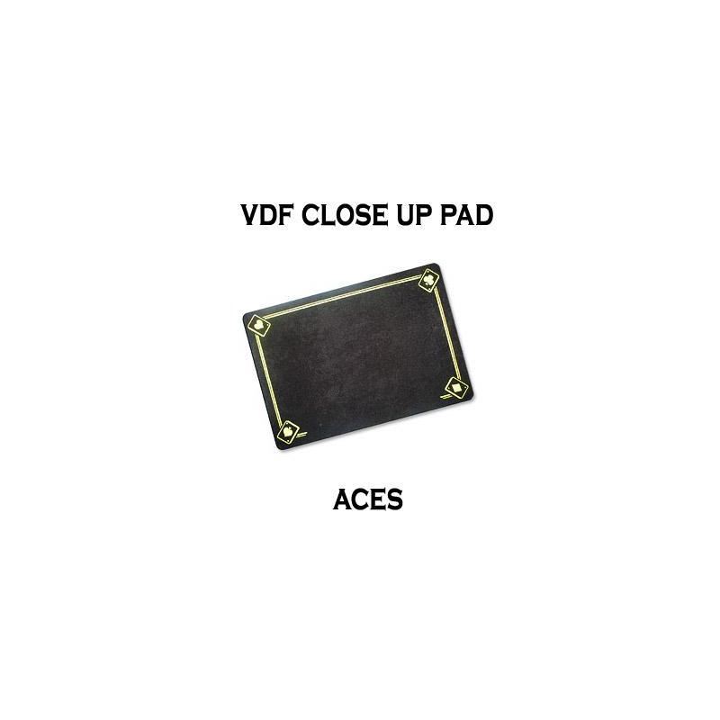 VDF Close Up Pad with Printed Aces (Black) by Di Fatta Magic wwww.magiedirecte.com