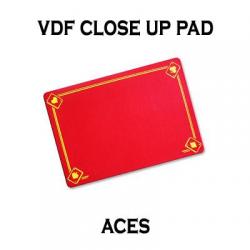 VDF Close Up Pad with Printed Aces (Red) by Di Fatta Magic wwww.magiedirecte.com