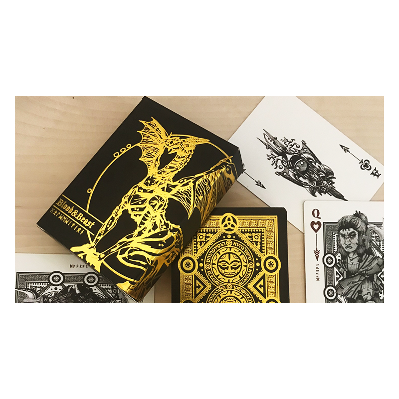 Blood and Beast (Gold-Gilded) Playing Cards wwww.magiedirecte.com