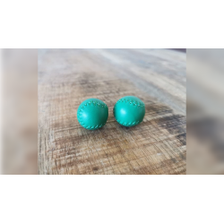 Chop Cup Balls Green Leather (Set of 2) by Leo Smetsers - Trick wwww.magiedirecte.com