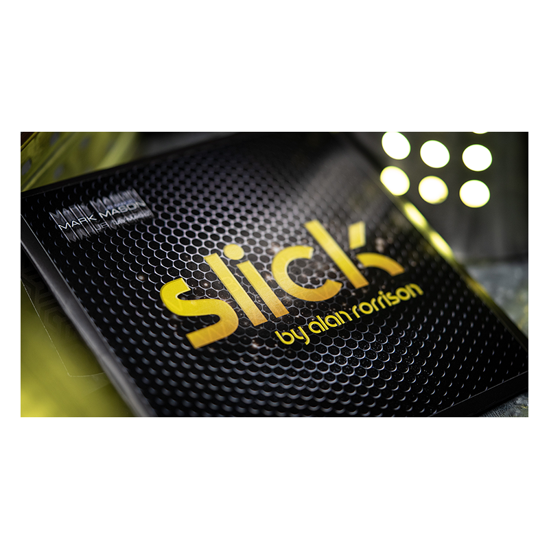 Slick (Gimmicks and Online Instructions) by Alan Rorrison and Mark Mason - Trick wwww.magiedirecte.com