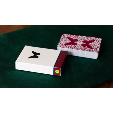 Oneway Butterfly Playing Cards Version 2 (Red) by Ondrej Psenicka wwww.magiedirecte.com