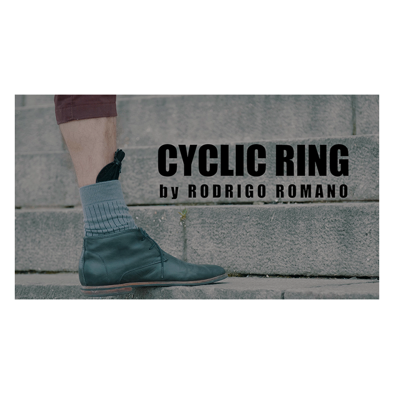 CYCLIC RING (Black Gimmick and Online Instructions) by Rodrigo Romano - Trick wwww.magiedirecte.com