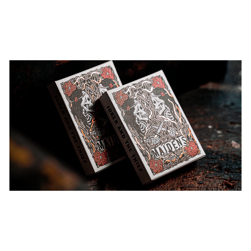 Maidens Cold Foil Playing Cards wwww.magiedirecte.com