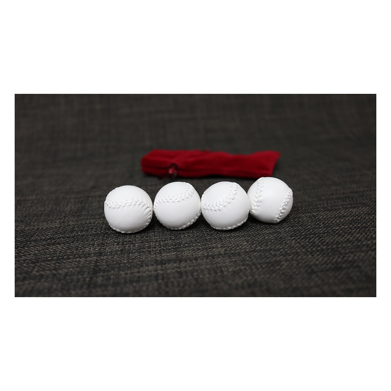 Set of 4 Leather Balls for Cups and Balls (White and White) wwww.magiedirecte.com