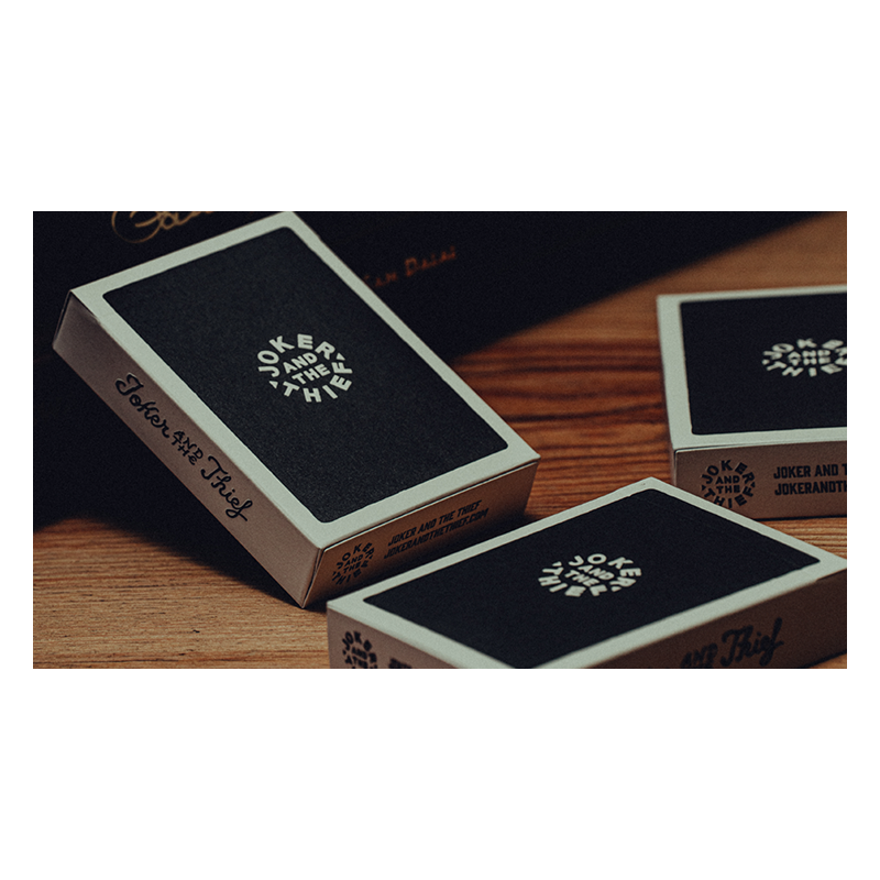 LOGO Playing Cards by Joker and the Thief wwww.magiedirecte.com