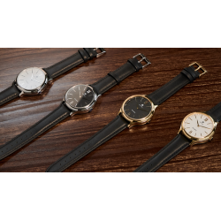 IARVEL WATCH (Gold Watchcase Black Dial) by Iarvel Magic and Bluether Magic wwww.magiedirecte.com