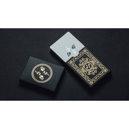 Black Roses 10 Year Anniversary Playing Cards wwww.magiedirecte.com