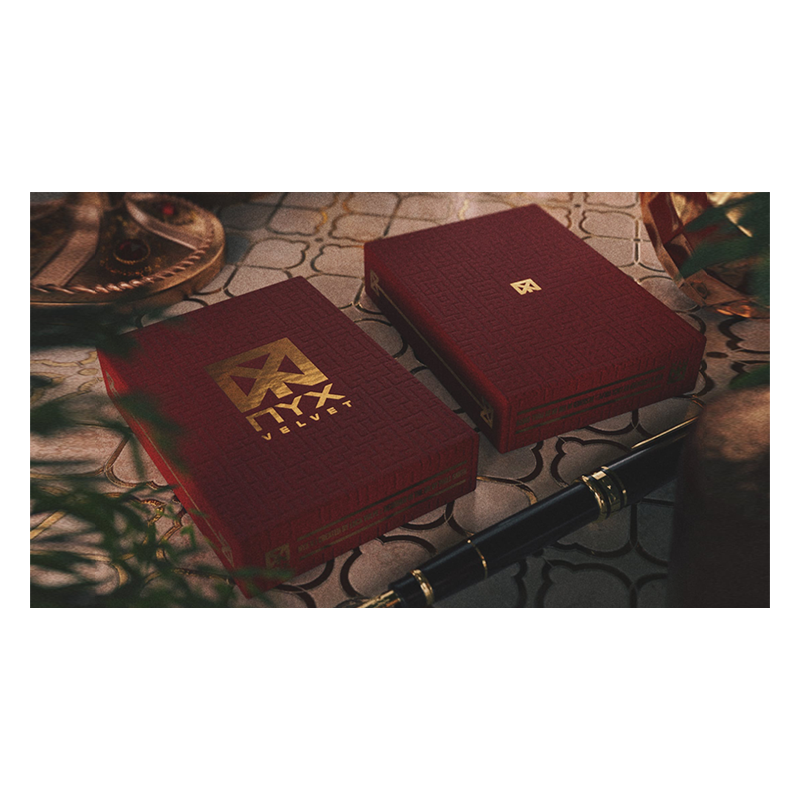 NYX Velvet by Luca Volpe wwww.magiedirecte.com