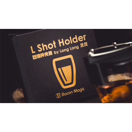 L Holder (Shot Glass) by Long Long & Bacon Magic wwww.magiedirecte.com