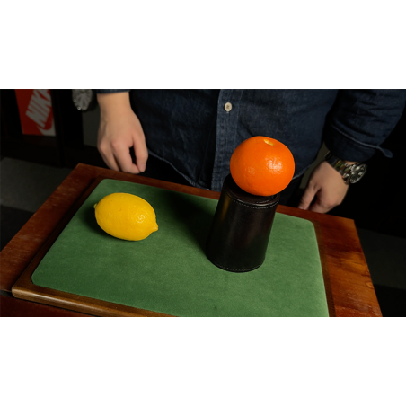 MS Leather Chop Cup by Bond Lee & MS Magic (Black) wwww.magiedirecte.com