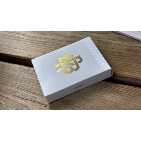 Gold Foil Monogram wwww.magiedirecte.com