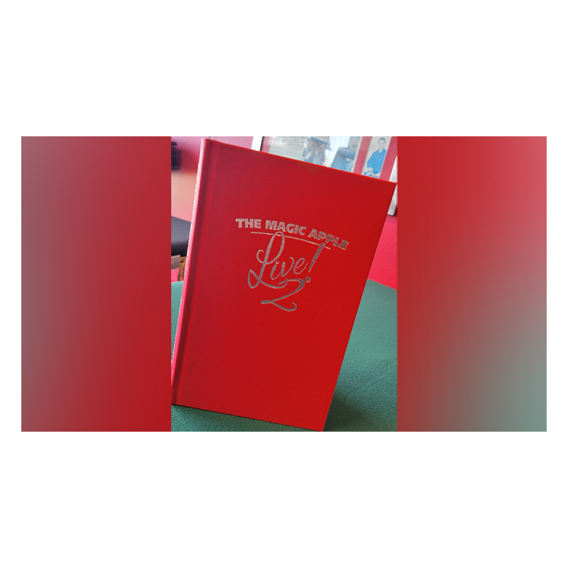 The Magic Apple LIVE 2 - Brent Arthur James Geris wwww.magiedirecte.com