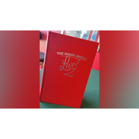 The Magic Apple LIVE 2 - Brent Arthur James Geris wwww.magiedirecte.com