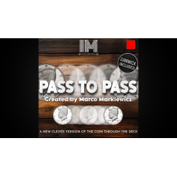 Pass To Pass (Red) by Marco Markiewicz wwww.magiedirecte.com
