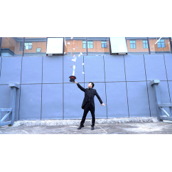 THE ROCKET Card Fountain RIGHT HANDED (Wireless Remote Version) by Bond Lee wwww.magiedirecte.com