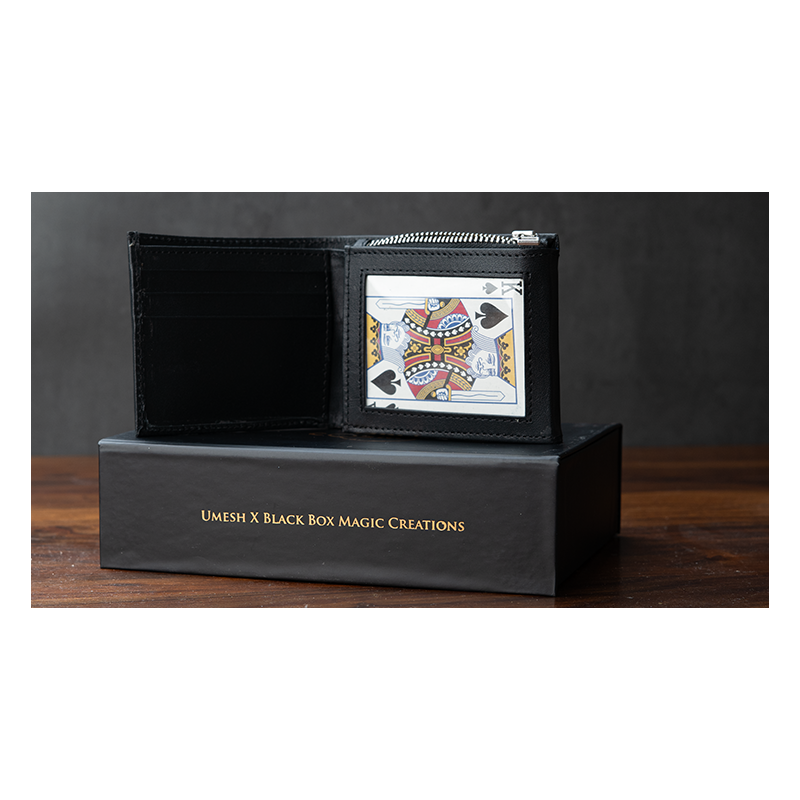 Cosmos by BlackBox Magic Creations wwww.magiedirecte.com