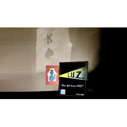 L.U.Z. by Axl Torres and Playtime Magic wwww.magiedirecte.com