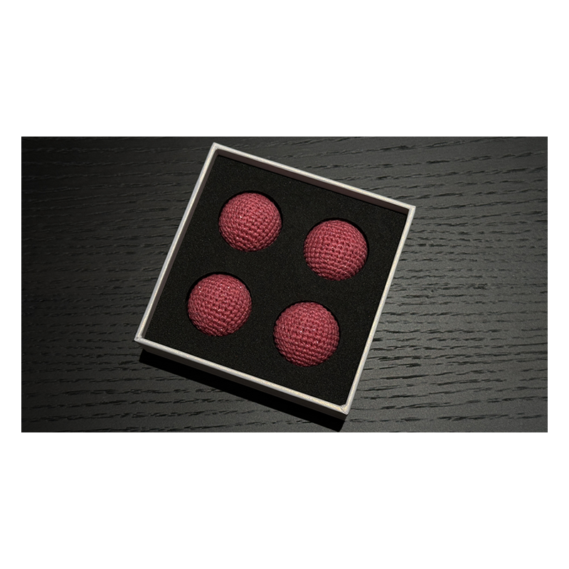 Shining Crochet Balls (Light Pink) by JT Magic wwww.magiedirecte.com