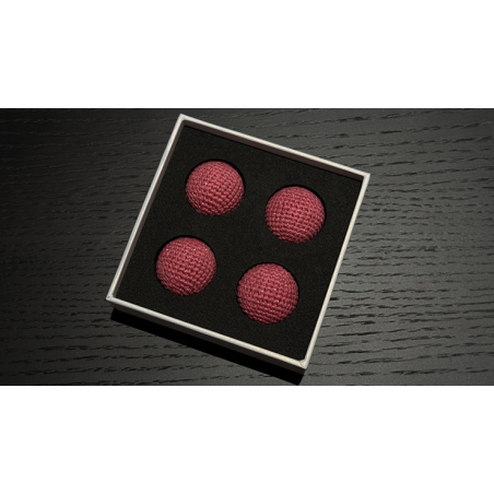 Shining Crochet Balls (Light Pink) by JT Magic wwww.magiedirecte.com