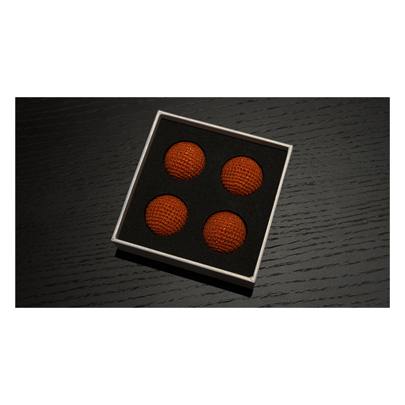 Shining Crochet Balls (Orange) by JT Magic wwww.magiedirecte.com