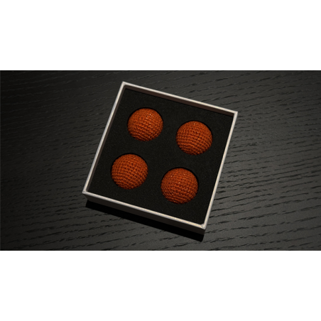 Shining Crochet Balls (Orange) by JT Magic wwww.magiedirecte.com