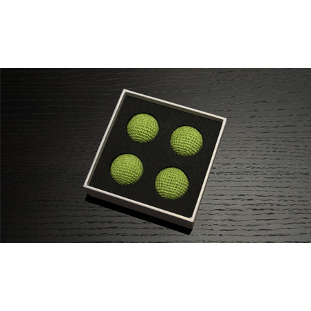 Shining Crochet Balls (Grass Green) by JT Magic wwww.magiedirecte.com
