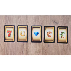 Unlucky by Nikolas Mavresis wwww.magiedirecte.com