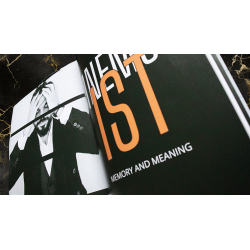 WZRD by Leandro Morgado wwww.magiedirecte.com