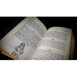 Page Fright by Strange Stage Studios wwww.magiedirecte.com