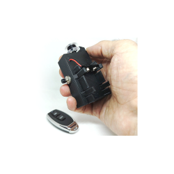 Remote Control Flying Silk by Quique Marduk wwww.magiedirecte.com