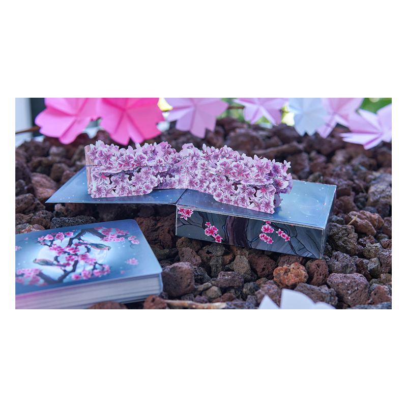 Sakura Renaissance 3D Pop-up Moonlight Edition Playing Cards wwww.magiedirecte.com