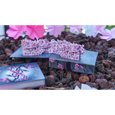 Sakura Renaissance 3D Pop-up Moonlight Edition Playing Cards wwww.magiedirecte.com
