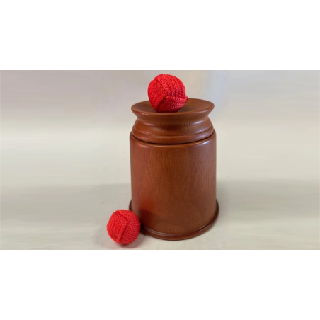 The Excelsior Chop Cup by Viking Magic wwww.magiedirecte.com