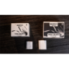 Throw Streamers 12 pk. (White / 16 Head) by Murphy's Magic wwww.magiedirecte.com