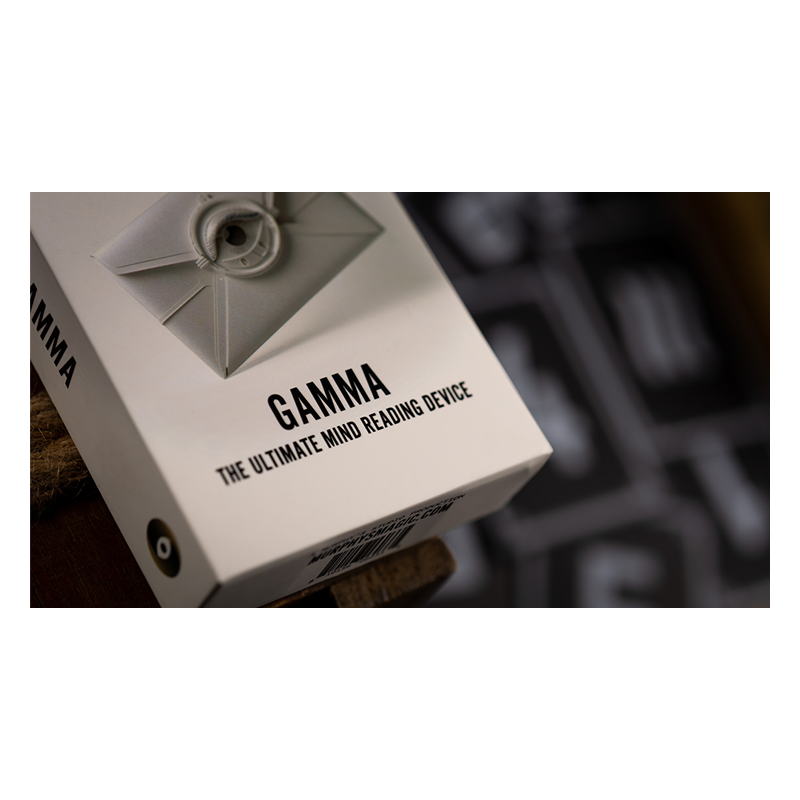 Gamma by Nikolas Mavresis and David Jonathan wwww.magiedirecte.com